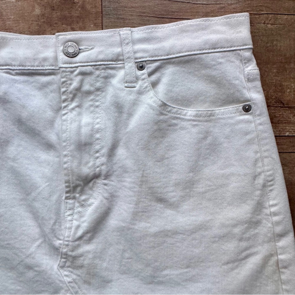 GAP High Rise White Denim Raw Hem Mini Jean Skirt Size 29 - Picture 5 of 7